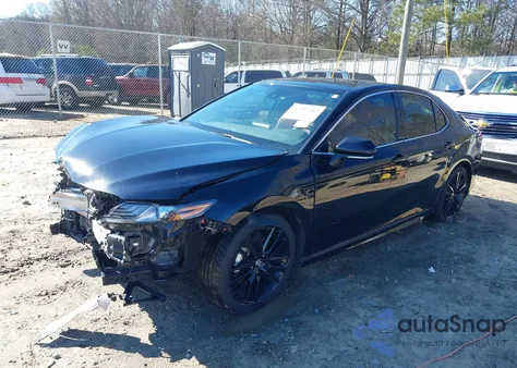 2022 Toyota Camry Xse z USA, uszkodzony, nr VIN 4T1K61AK2NU717587